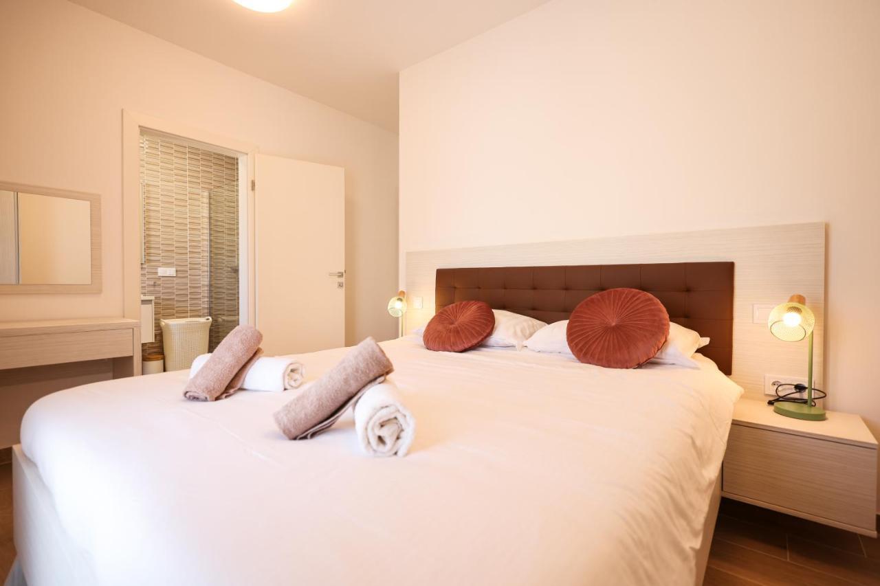 Golden Sunset Luxury Apartment Zadar Eksteriør bilde